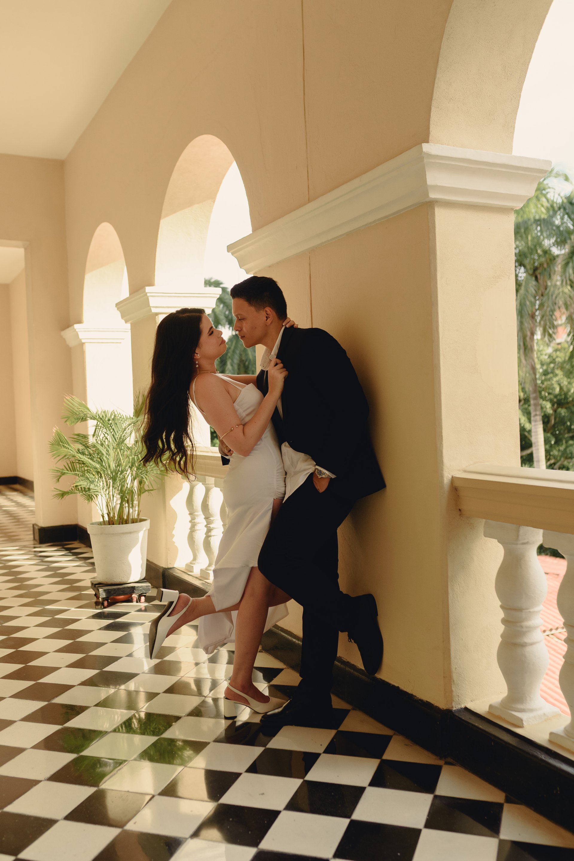 Enrique & María - Nuestros Momentos