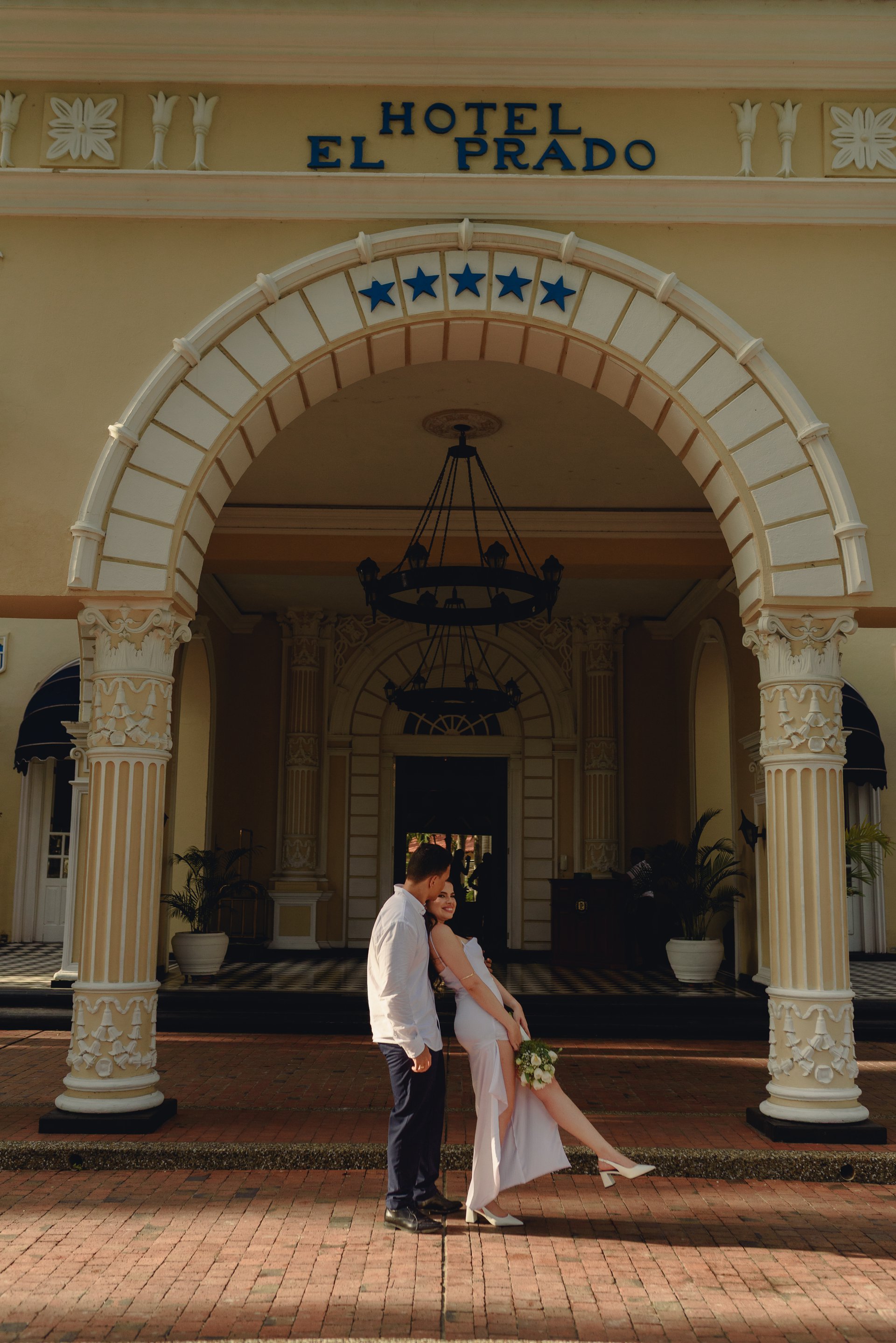 Enrique & María - Nuestros Momentos