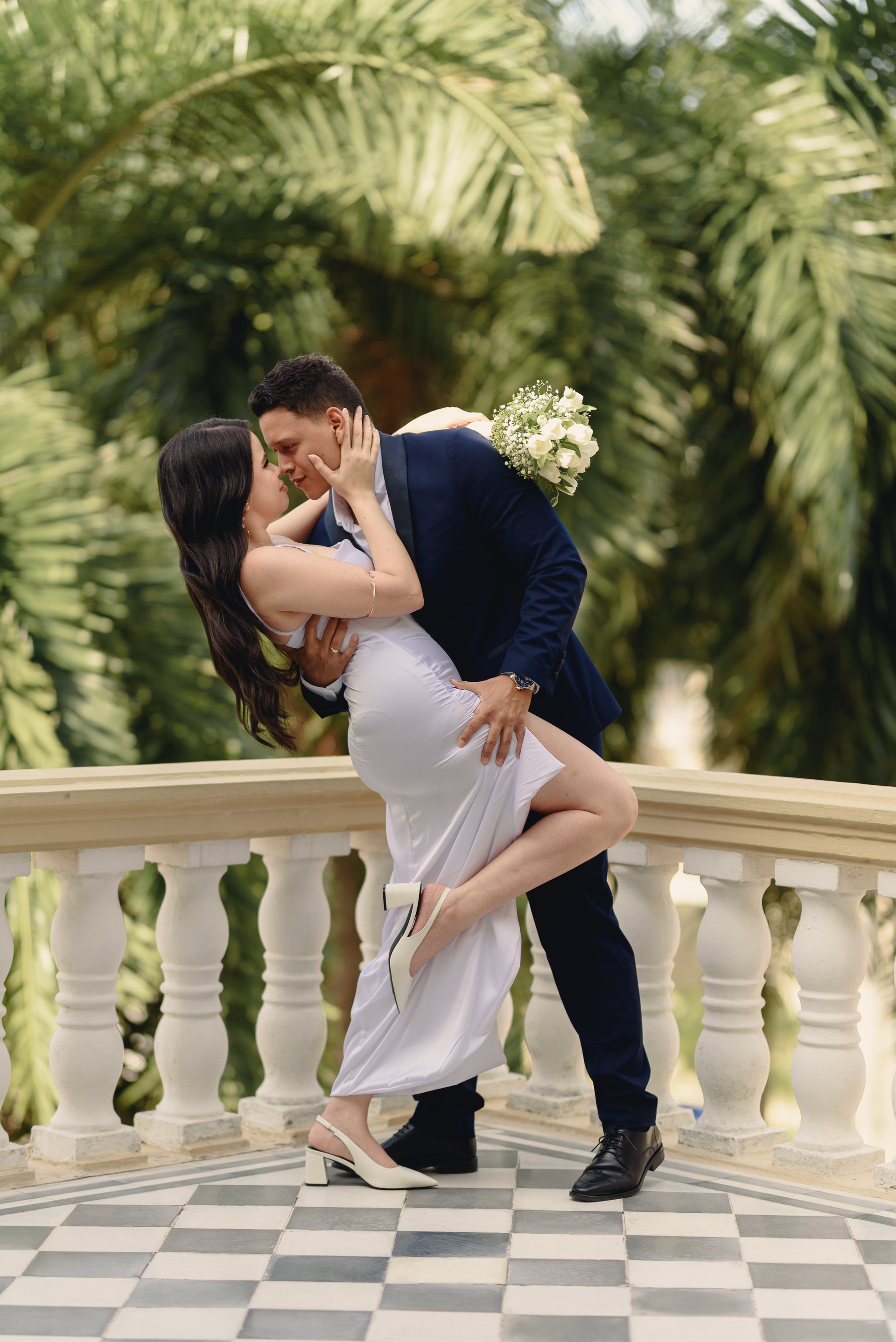 Enrique & María - Nuestros Momentos